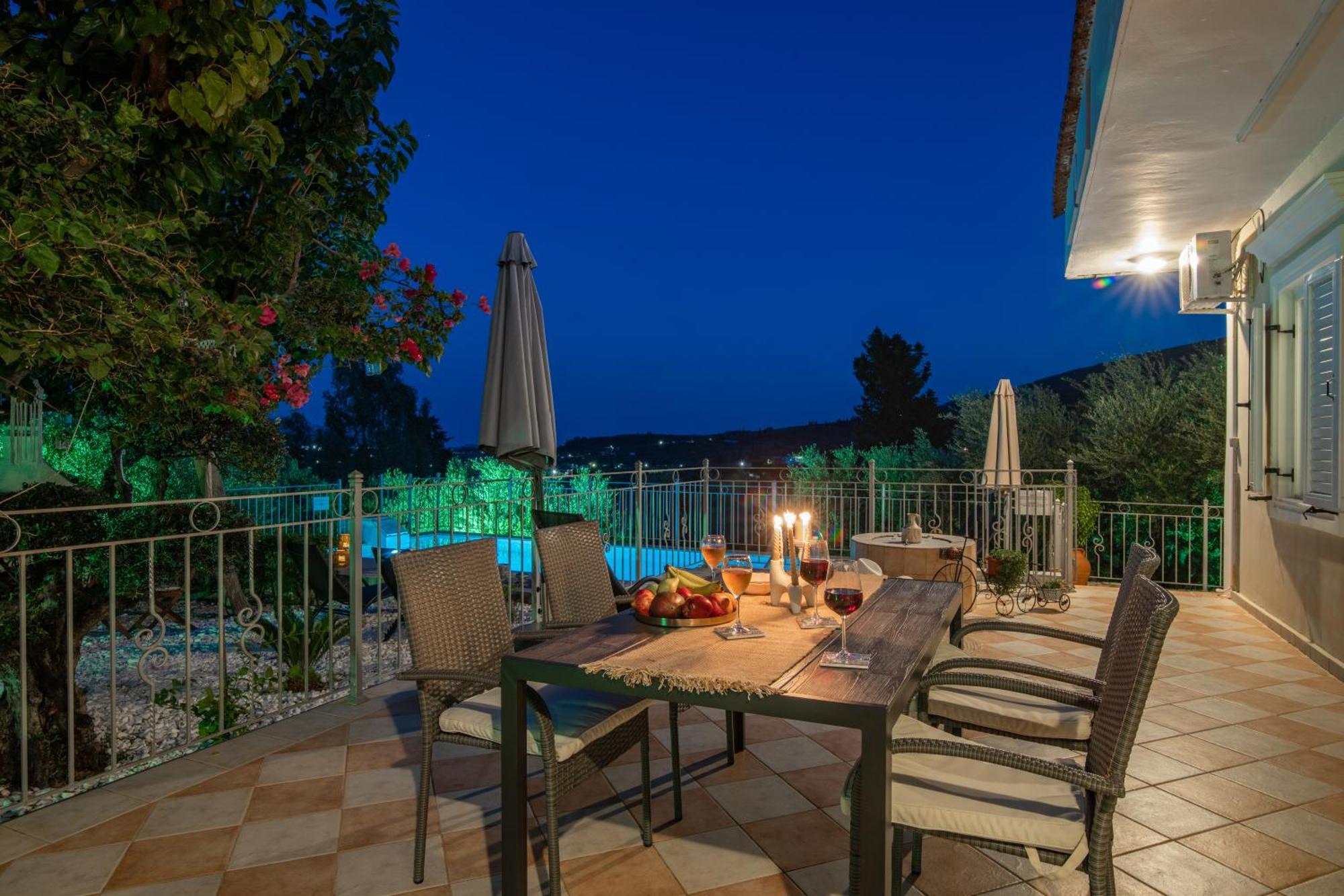 Villa Vrisi Fagias Luaran gambar